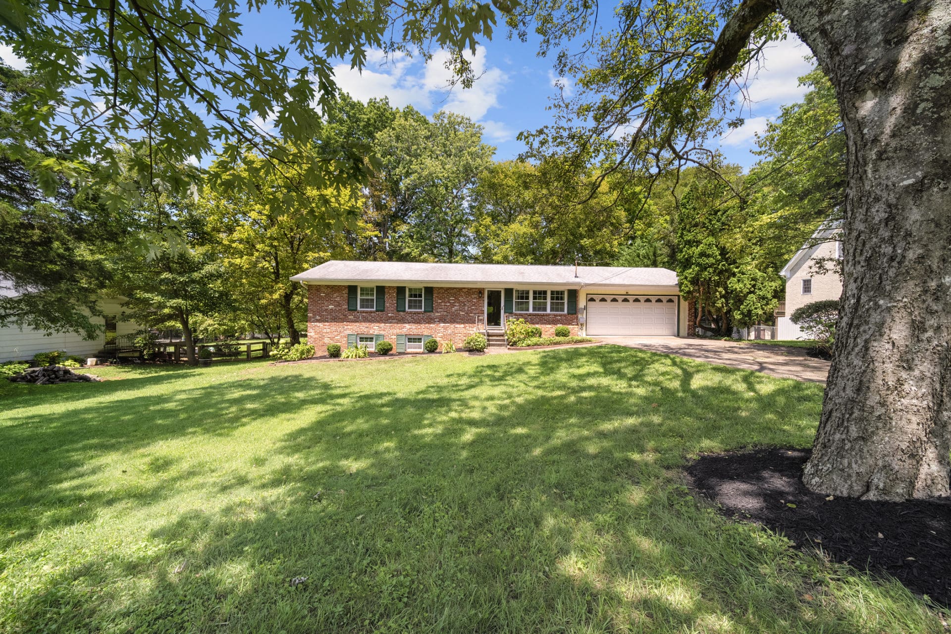 This image is by Powell Auction & Realty.