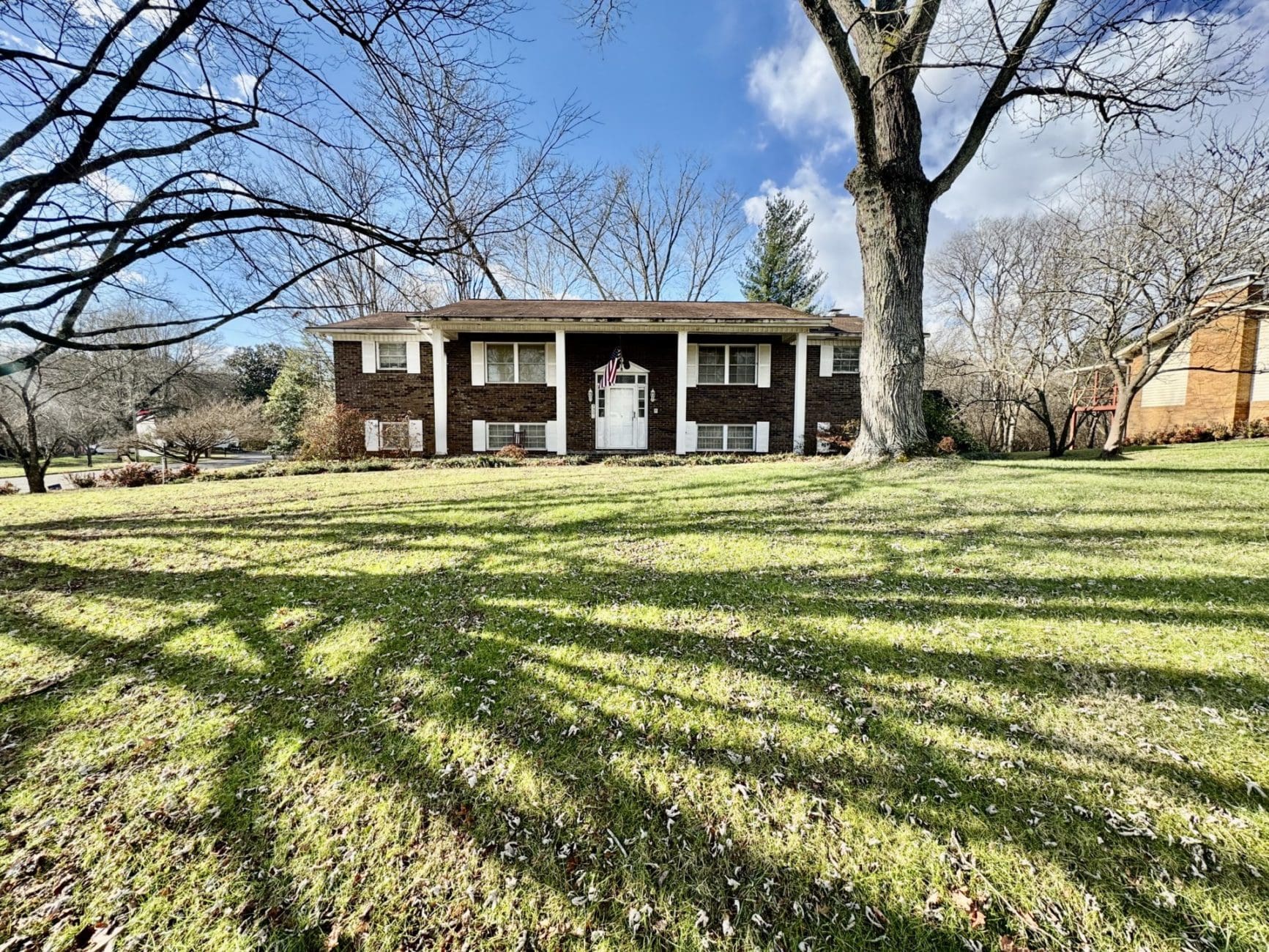 This image is by Powell Auction & Realty.